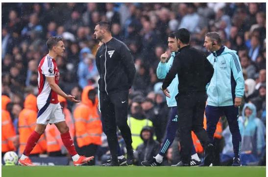 Arteta om Leandro Trossard khi anh roi san